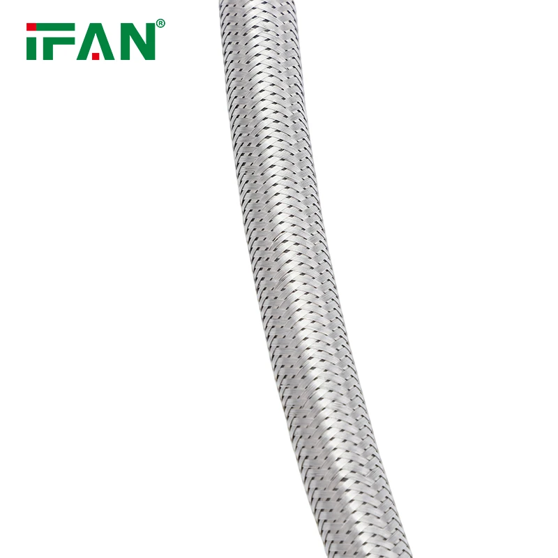tubo flessibile intrecciato del radiatore